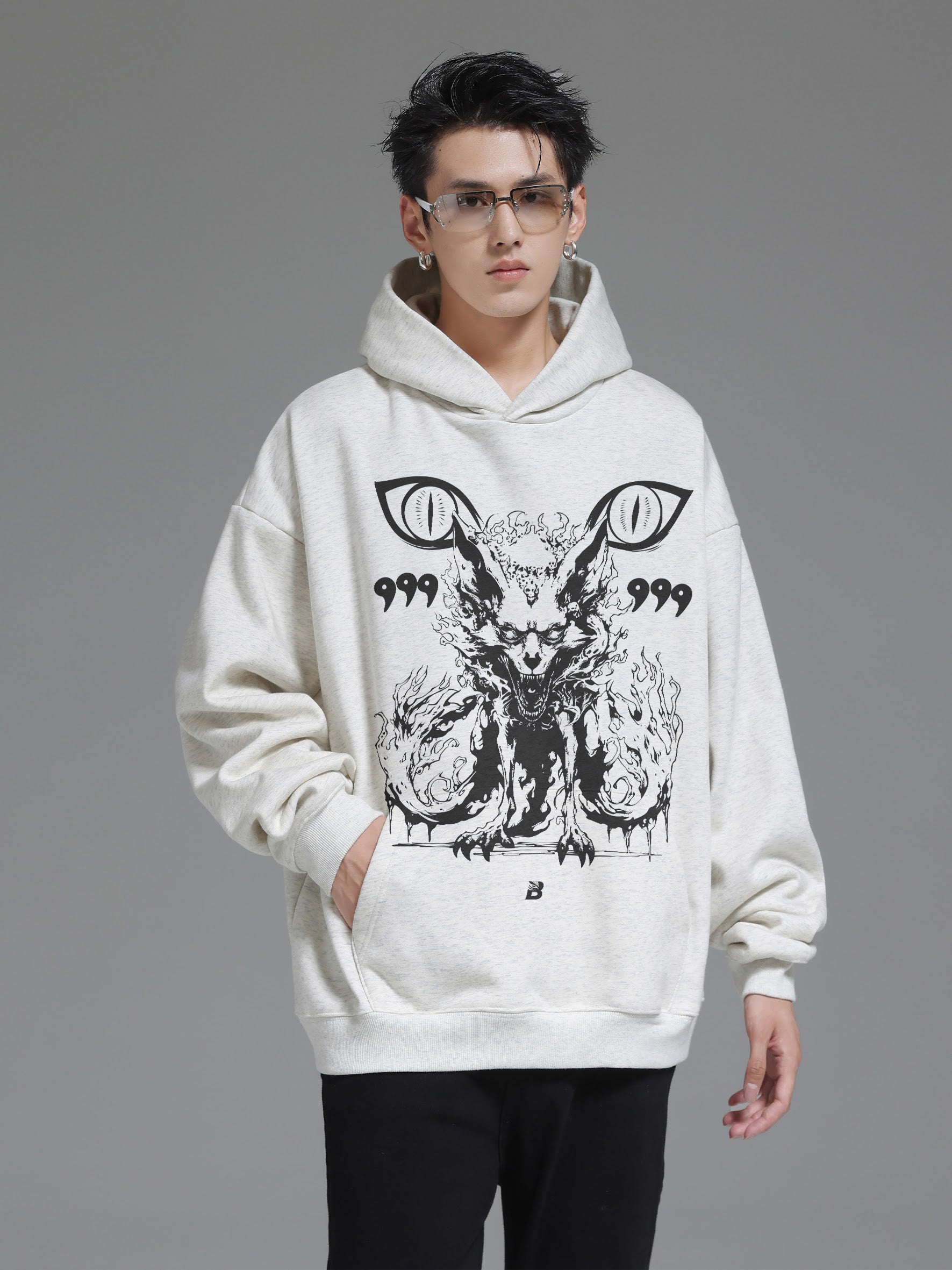 9 TAILED X FOX - Oversized Hoodie